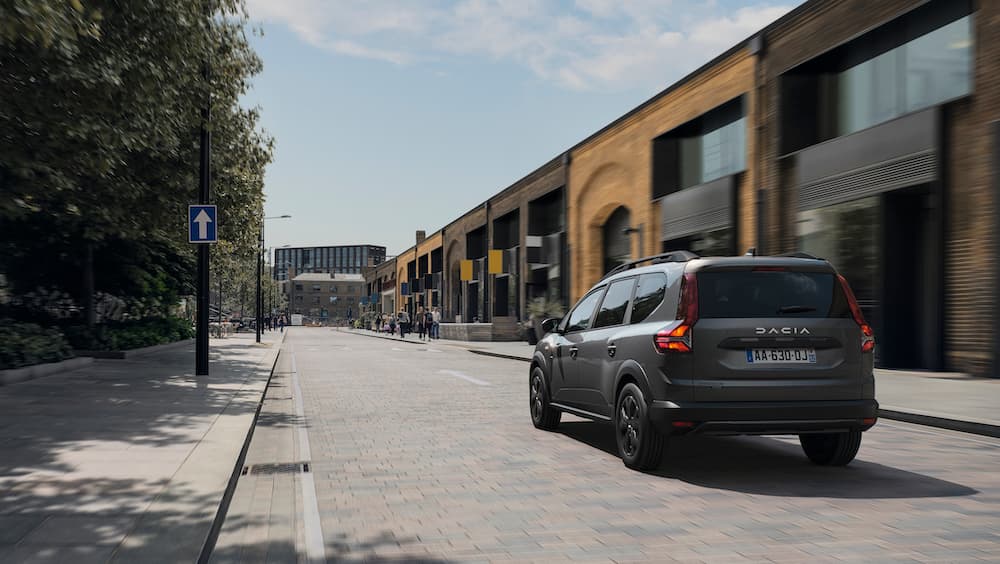 Dacia Jogger Hybrid 140 familiar