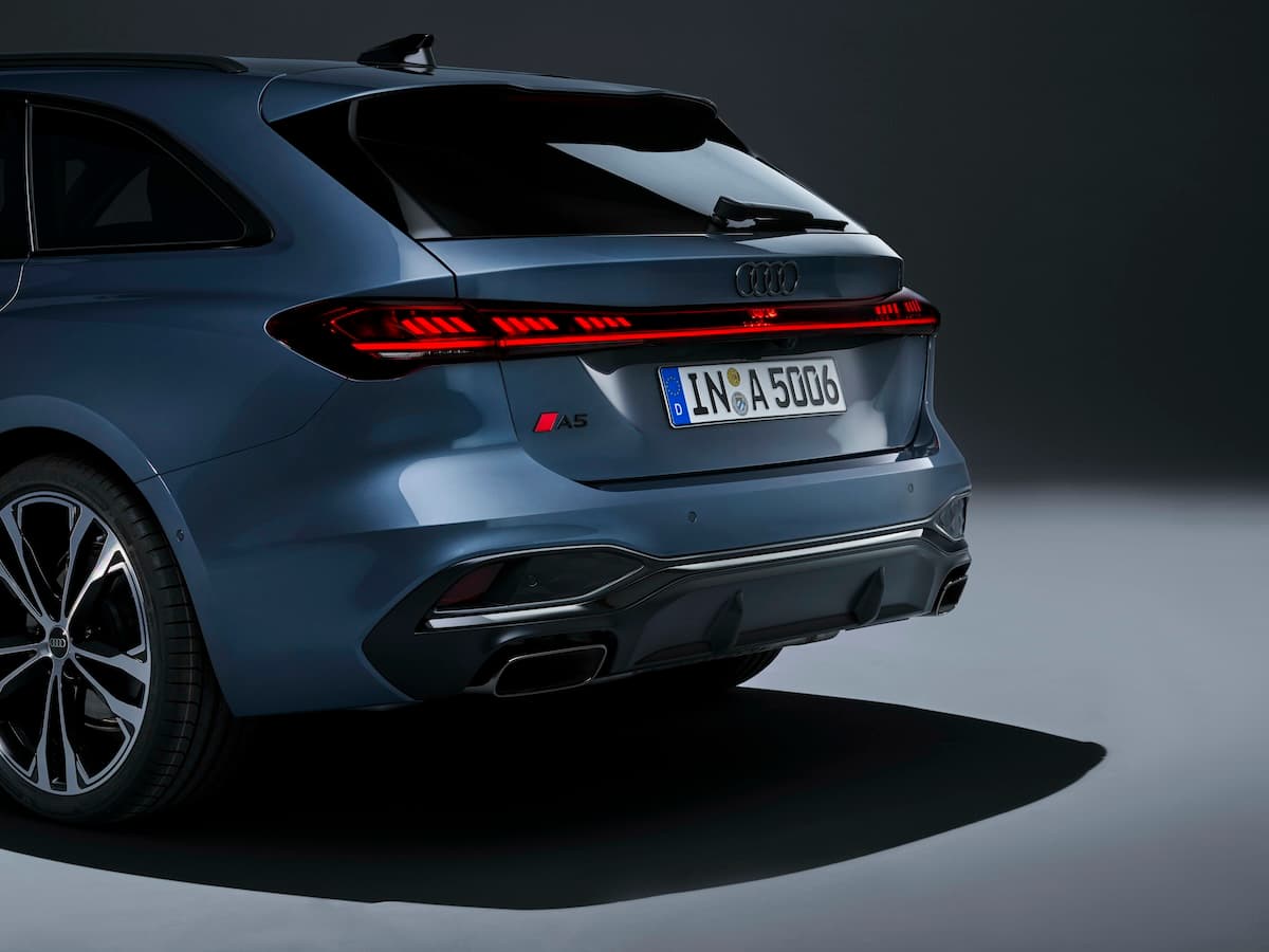 Novo Audi A5 Avant traseira