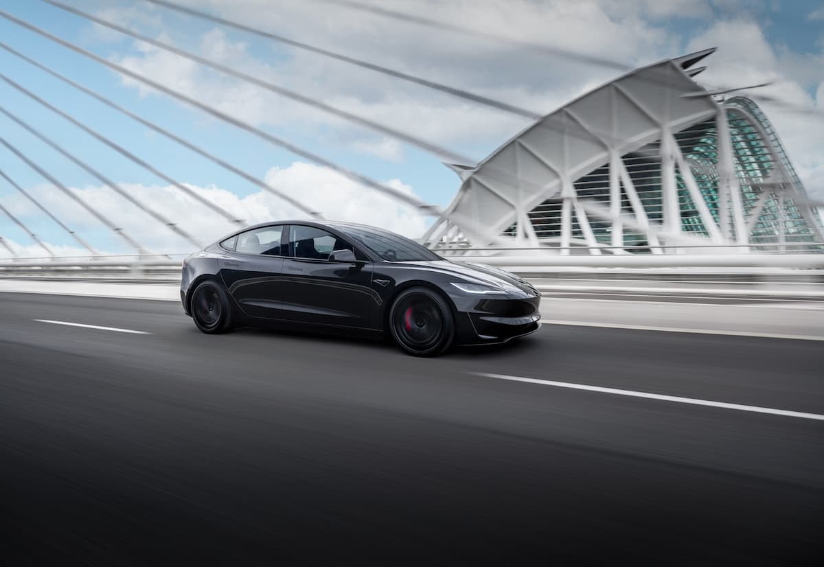 Tesla Model 3 Long Range preto