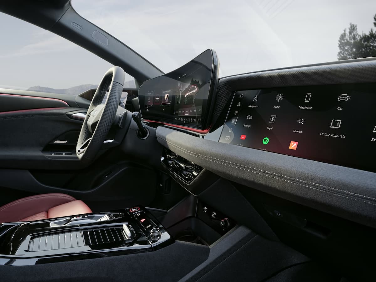 Audi A6 e-tron interior