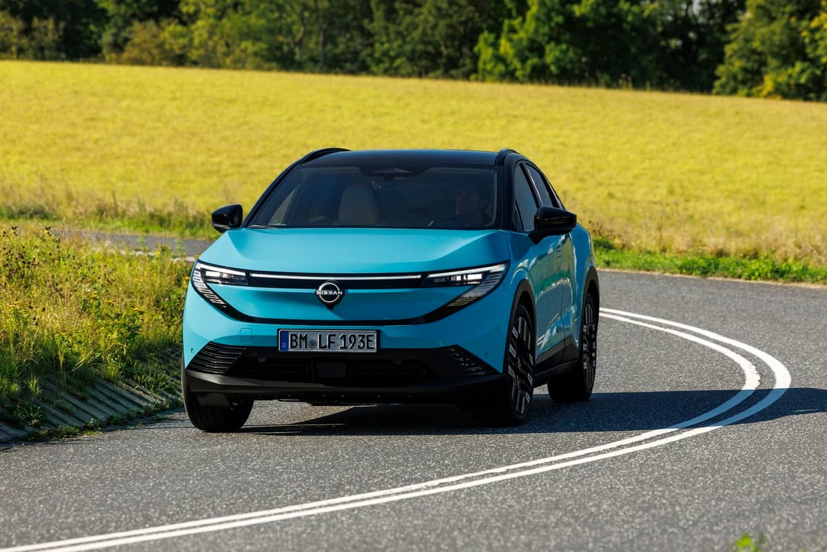 Novo-Nissan-LEAF 2026