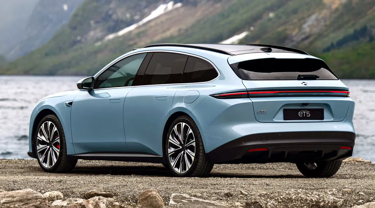Nio-ET5-Touring