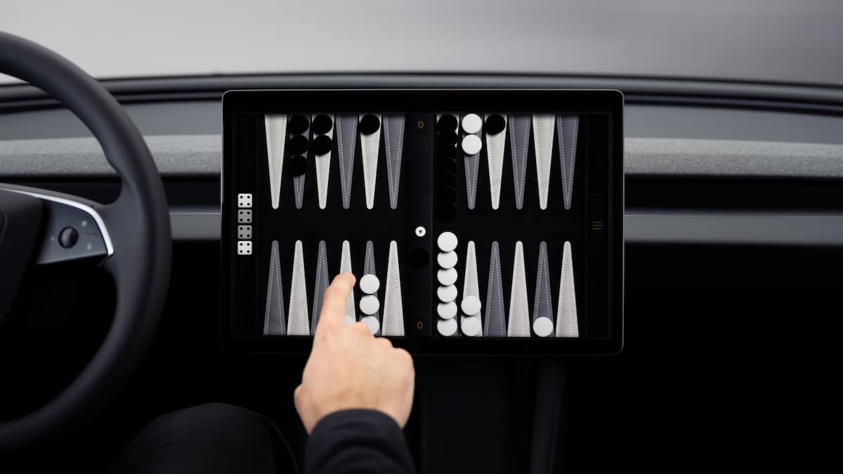 Como funciona a condução automatizada da Tesla?