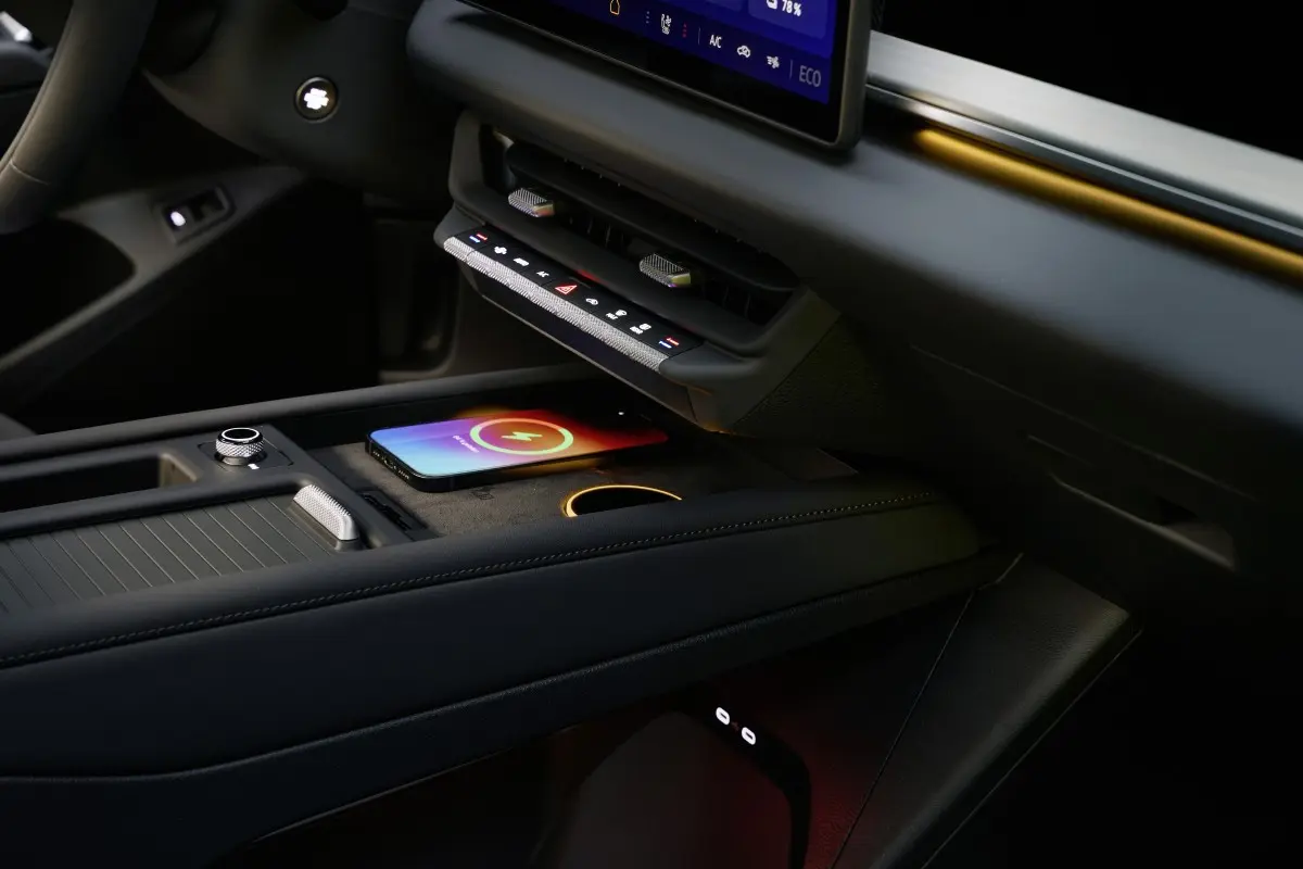 Linha de montagem ou fábrica Volkswagen dedicada à produção de veículos eléctricos da família ID.