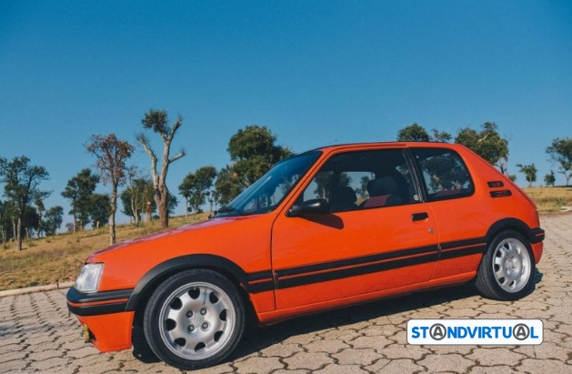 Carros iconicos peugeot gti