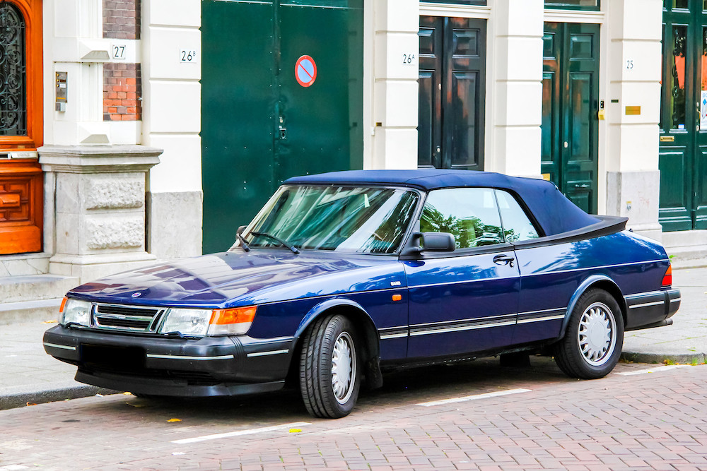 saab 900 carro penhorado