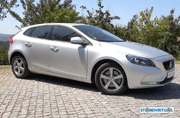 Volvo V40_Exterior