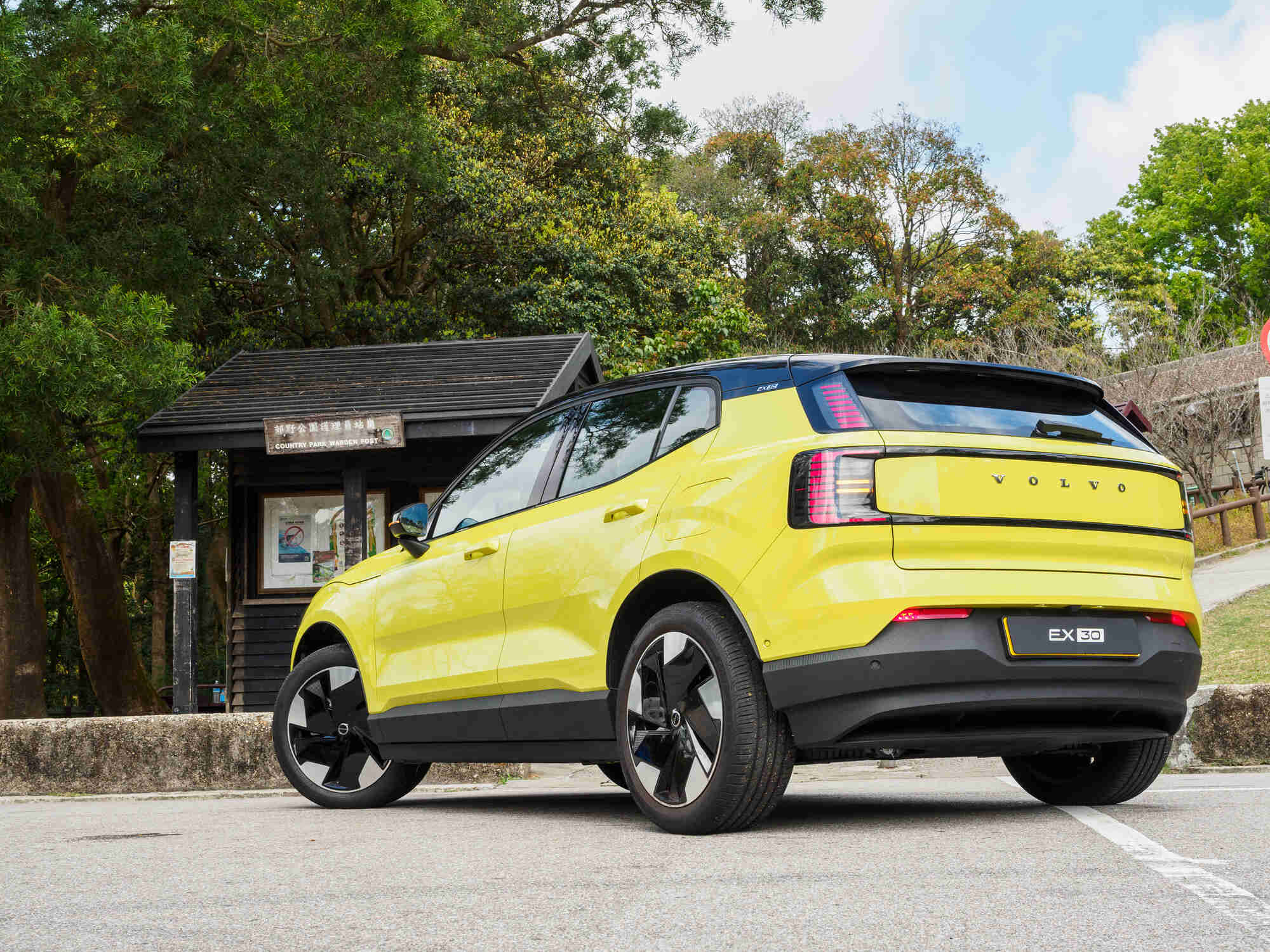 Volvo EX30
