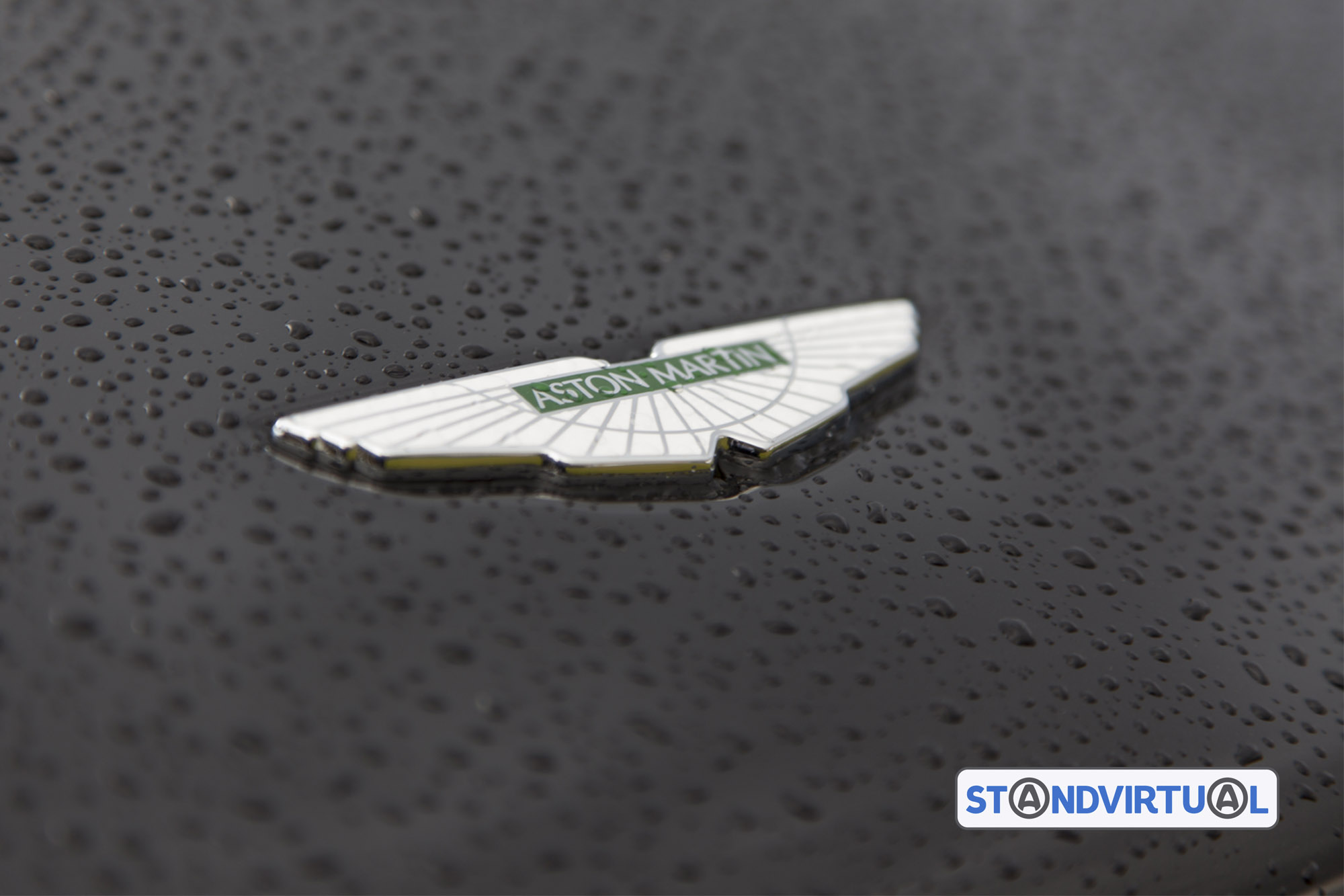 Aston Martin a historia do DB