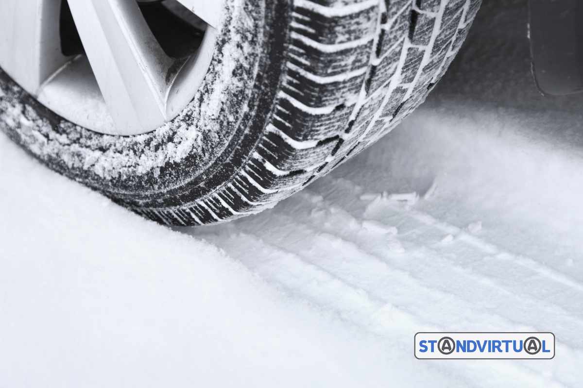 Deve usar pneus de inverno em Portugal