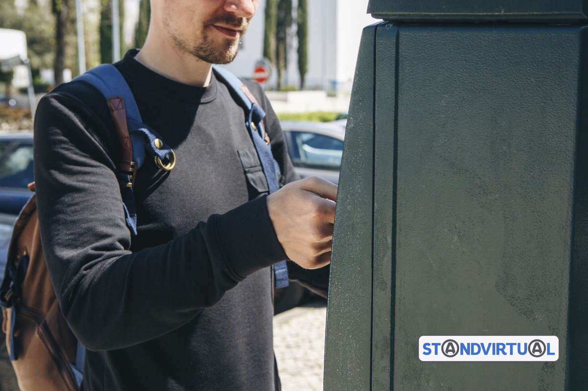 Lisboa e Porto suspendem pagamento de estacionamento