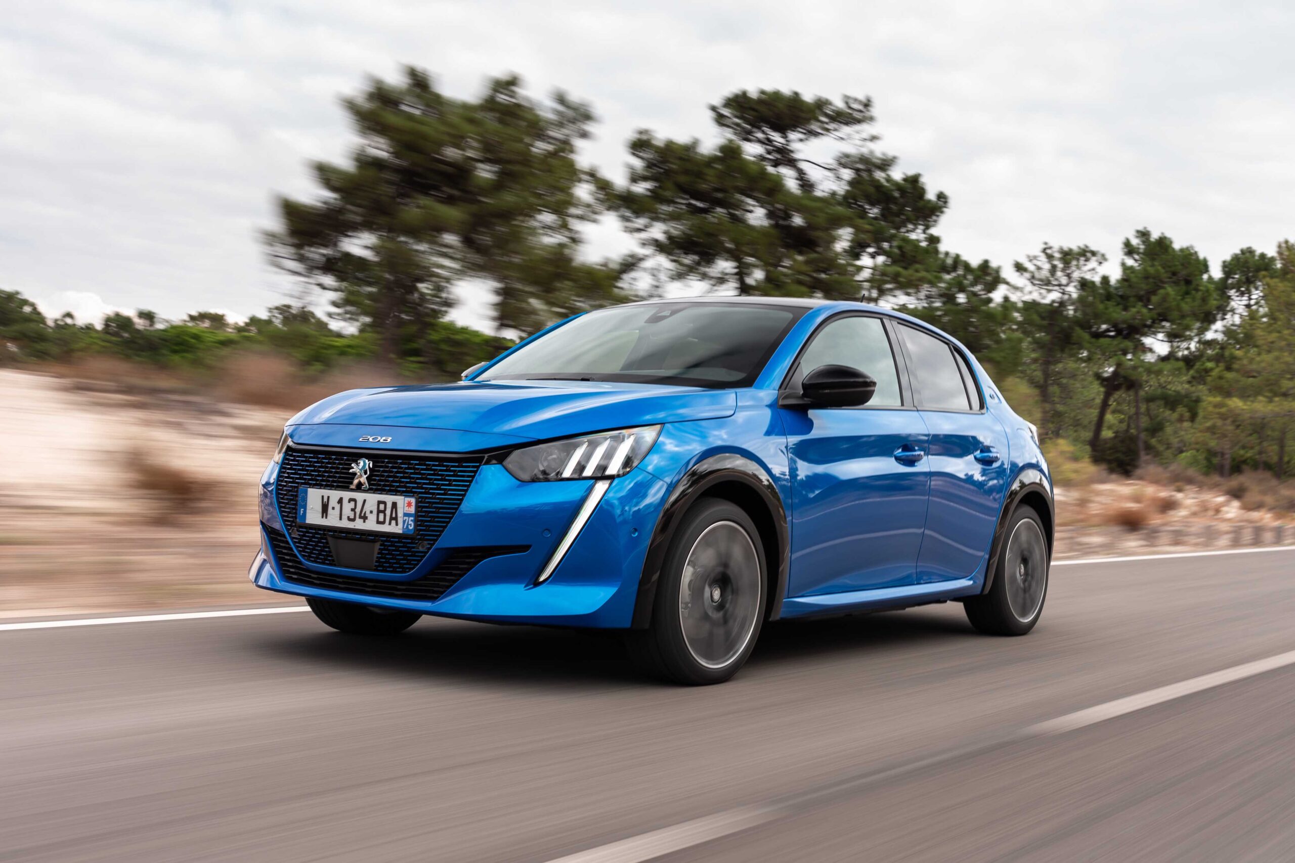 Peugeot e-208 carros elétricos Standvirtual