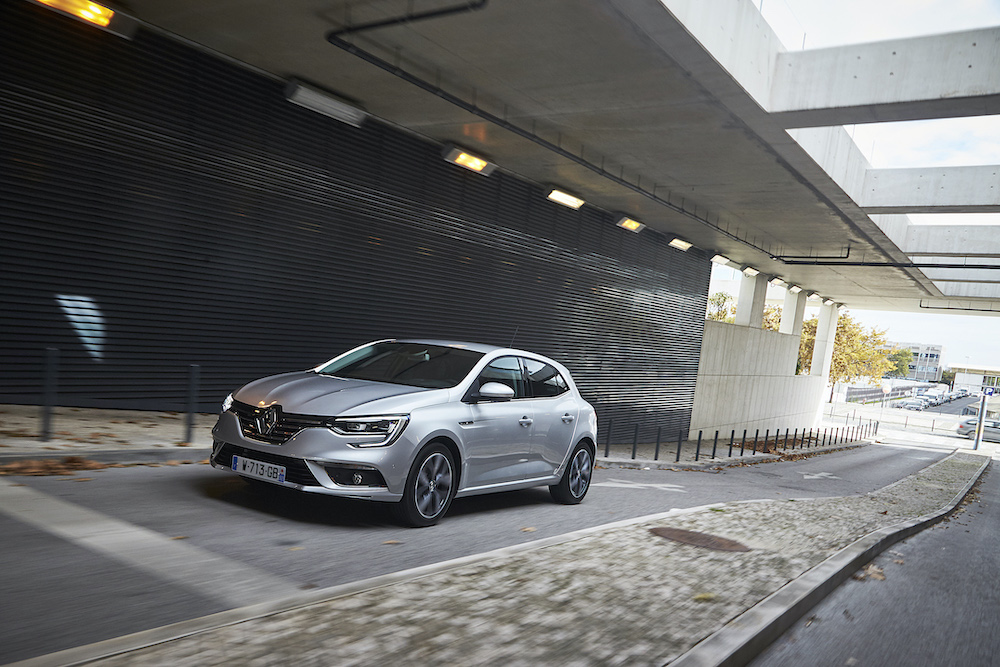 Renault Mégane carros familiares usados