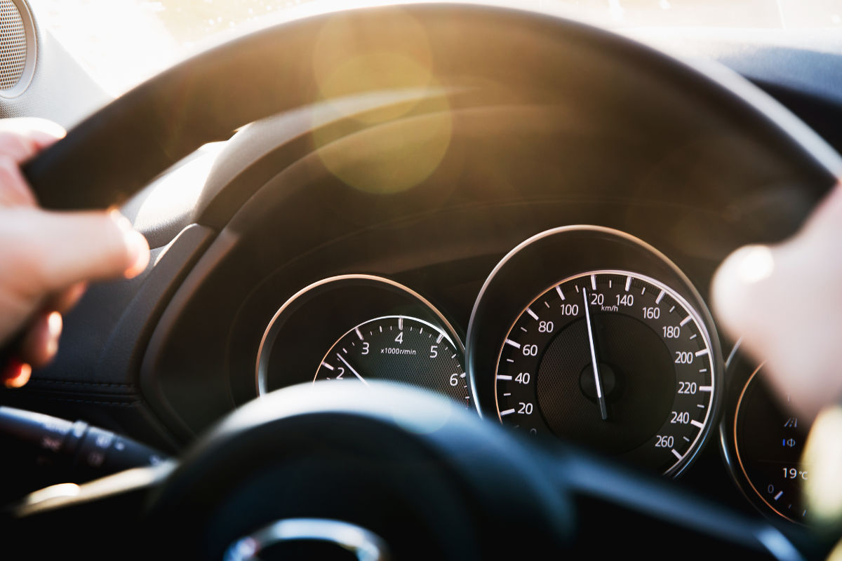 Carros novos limitador velocidade obrigatório 2022