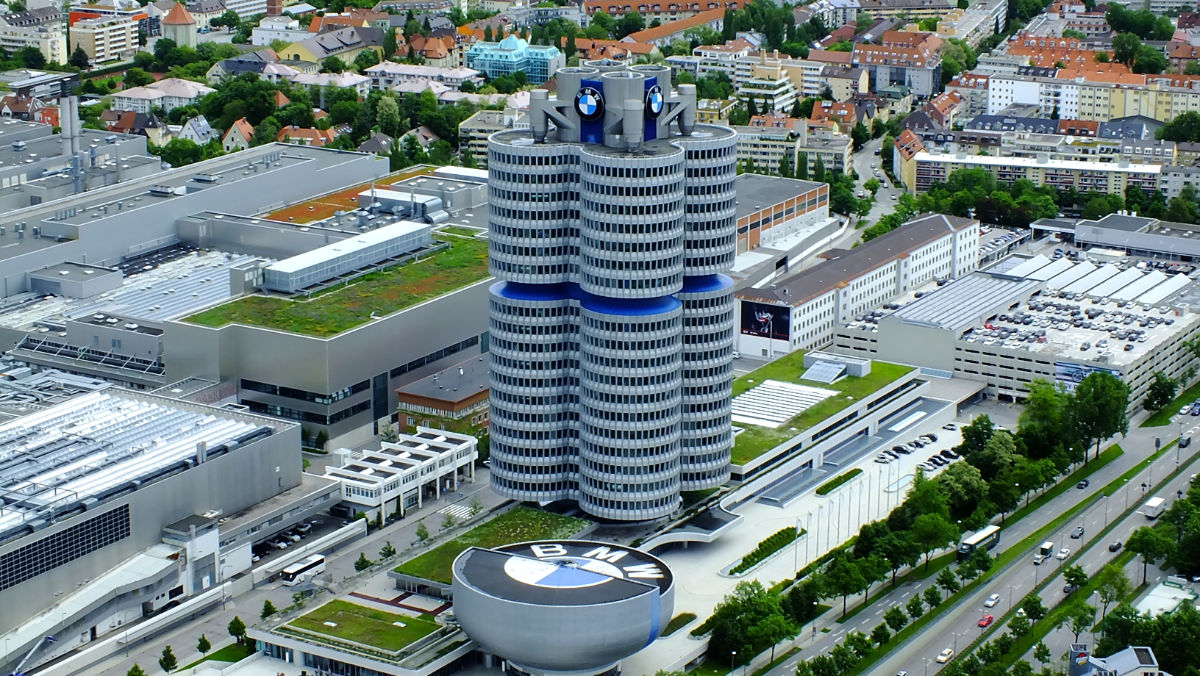 BMW pretende criar 6000 novos empregos em 2022