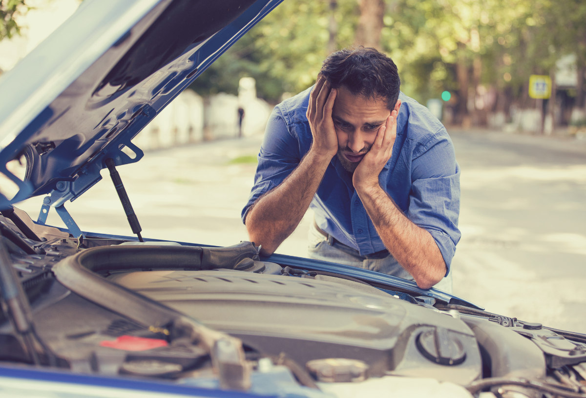 Como detetar problemas no motor do carro