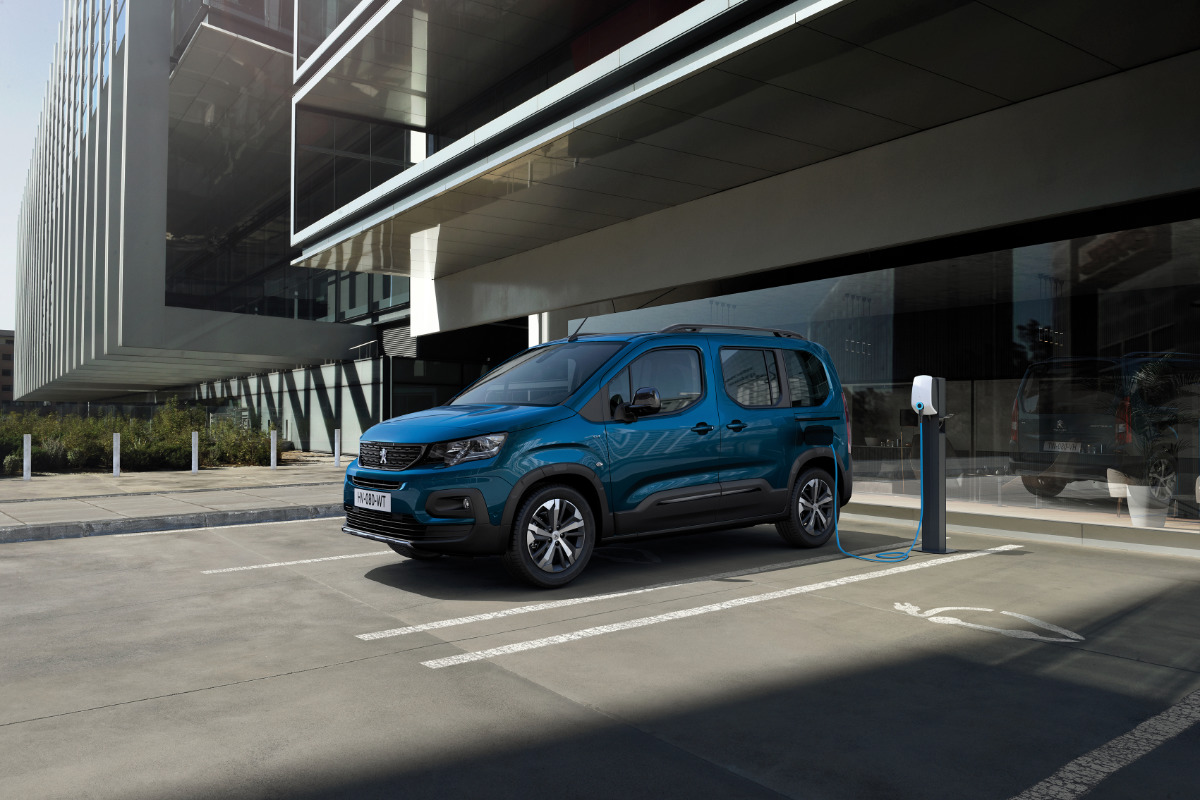 Monovolume Eletrico PEUGEOT RIFTER