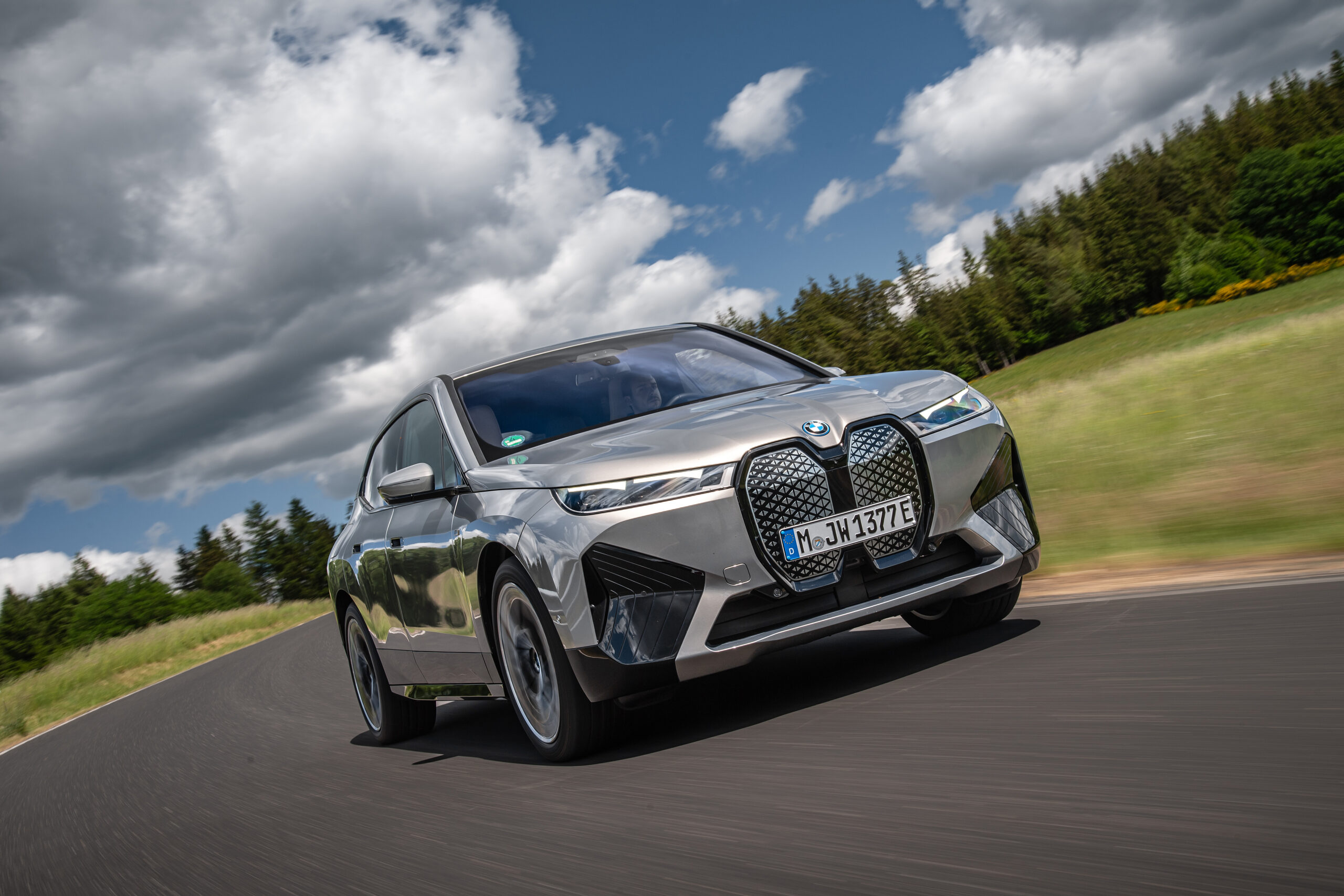 Os SUV eletricos novos mais caros do mercado