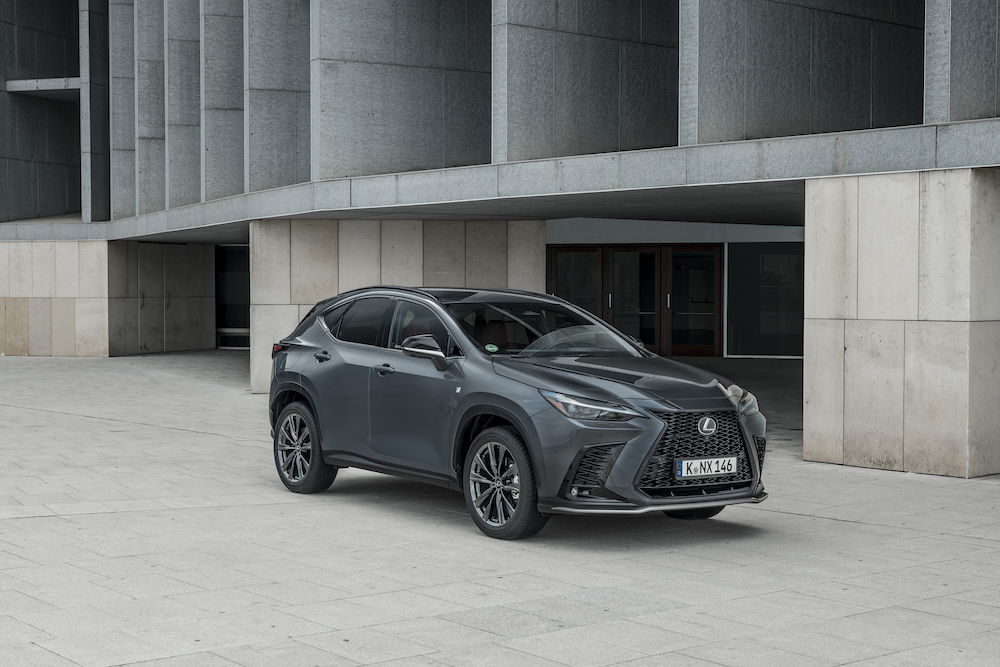 Lexus NX 450h+