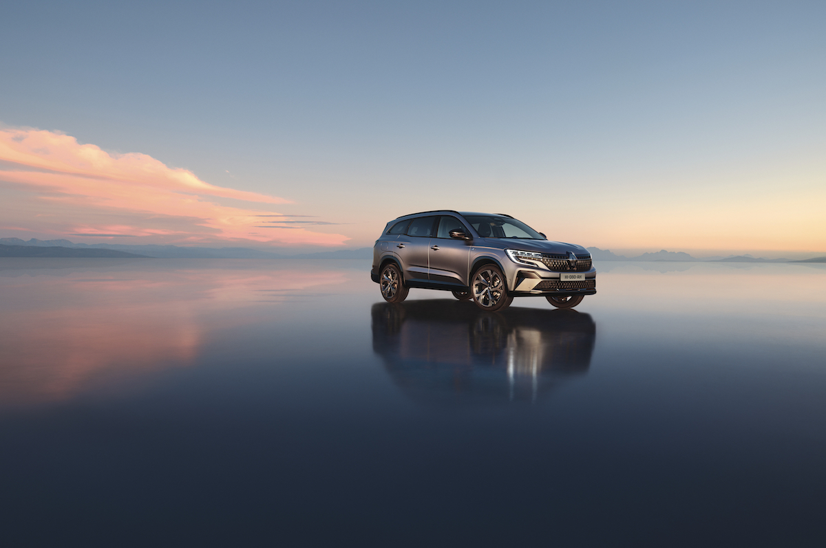 Renault Espace está mais compacto mas continua a ter 7 lugares