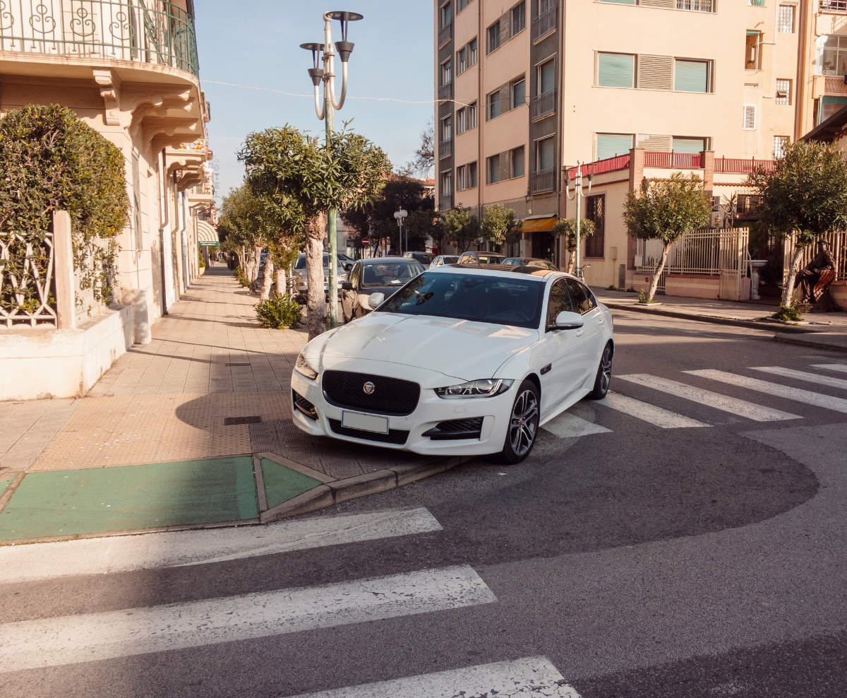 Multa automáticas porto carro mal estacionado