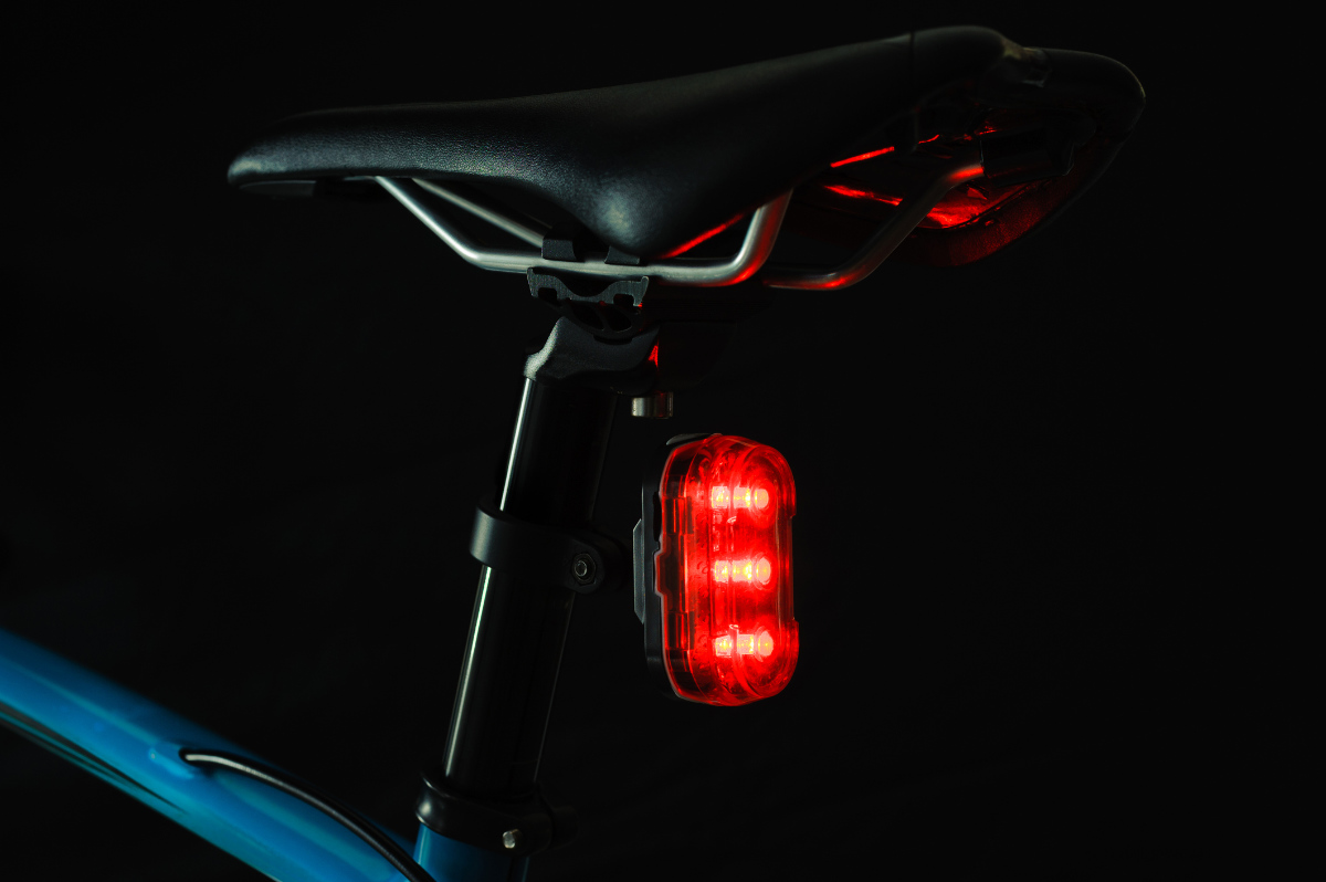 Conduzir bicicleta estrada luzes