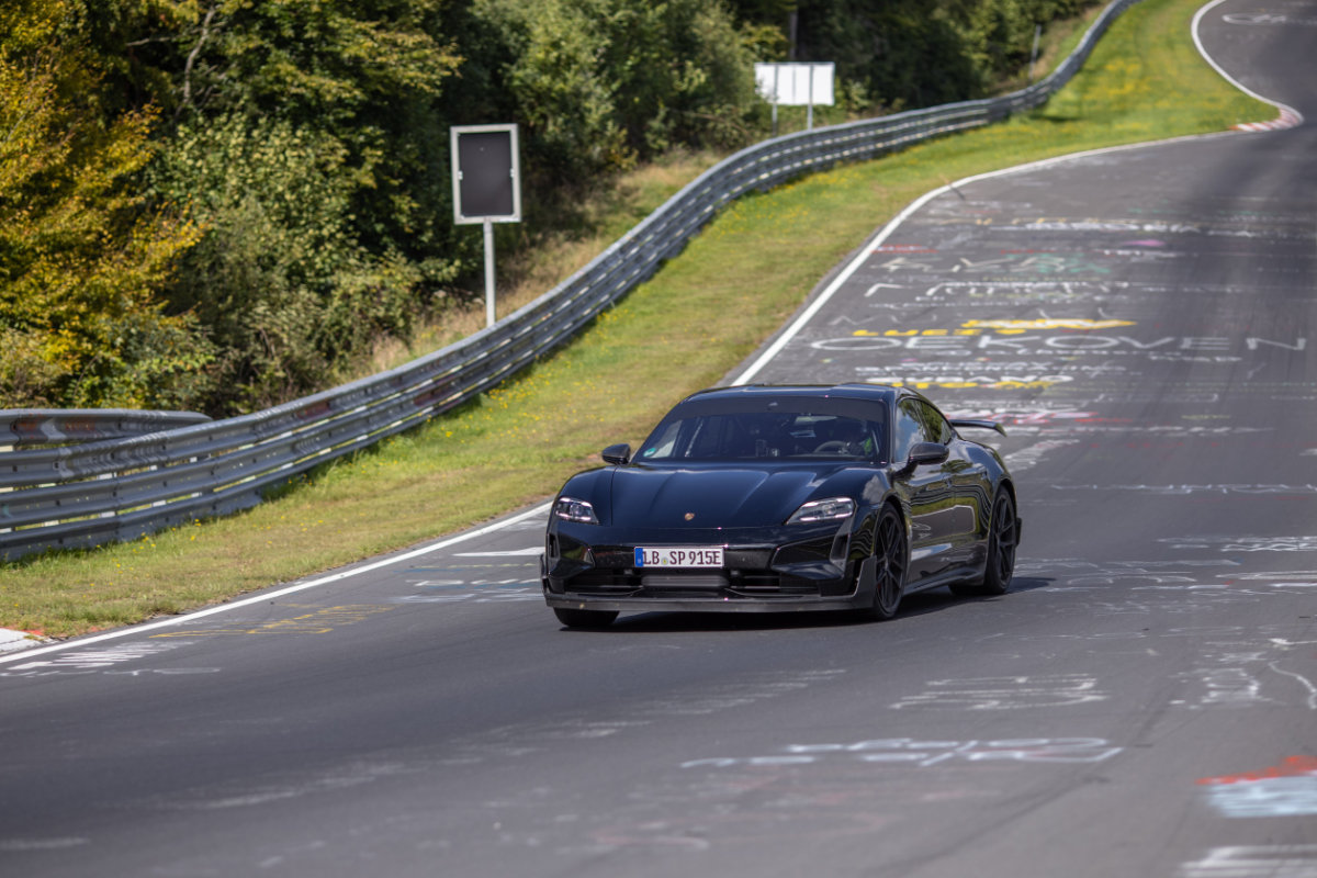 Porsche Taycan Turbo GT Nurburgring