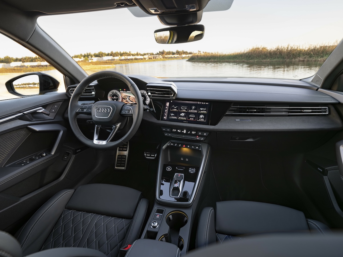 Novo Audi A3 allstreet interior