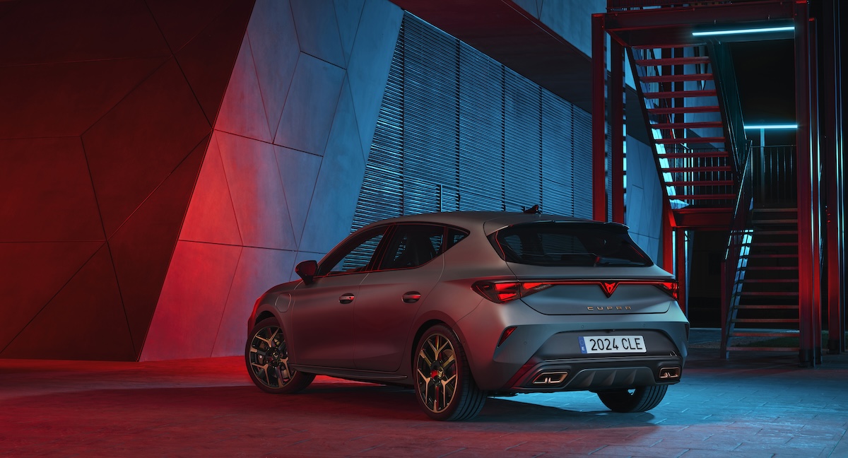 Novo Cupra Leon traseira