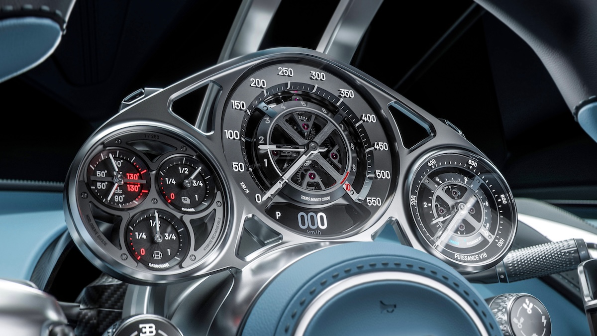 Bugatti Tourbillon manómetros