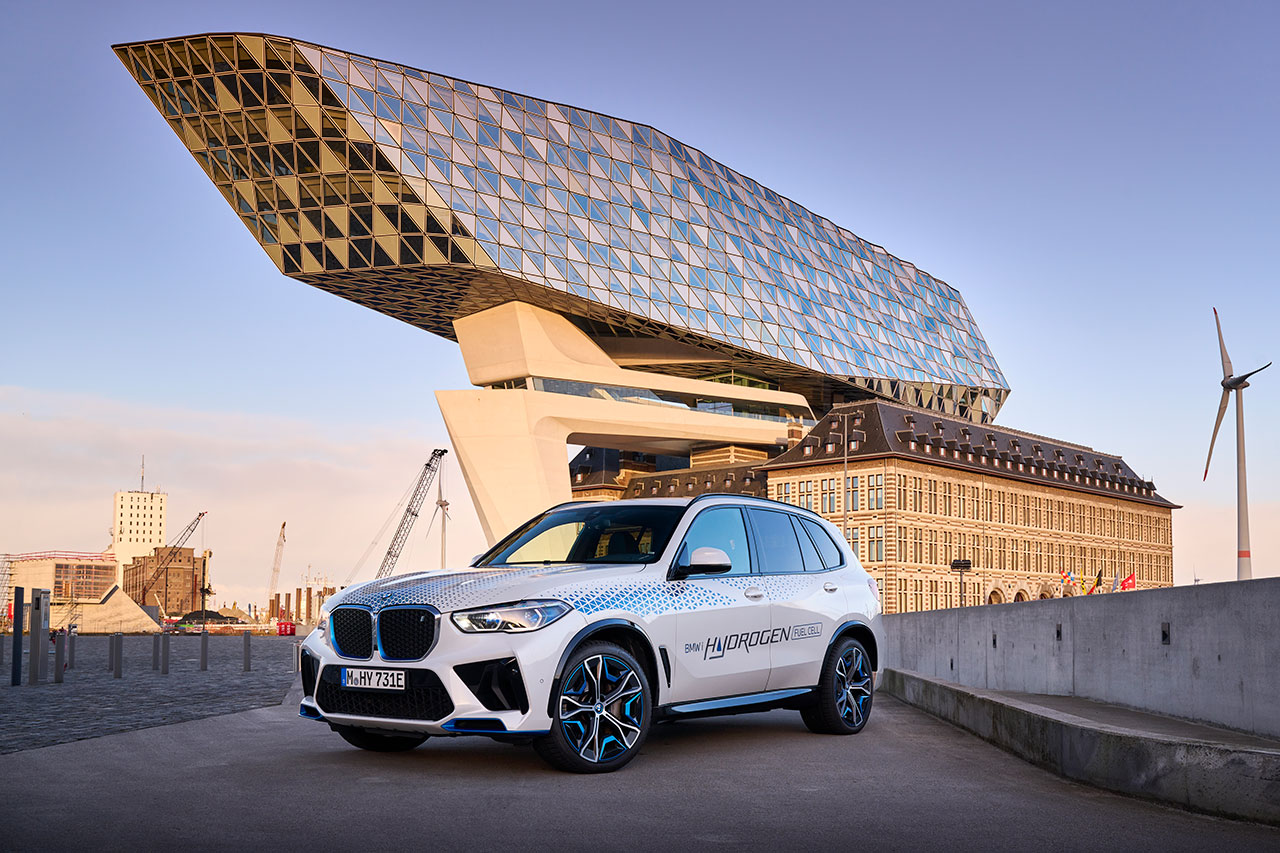 bmw ix5