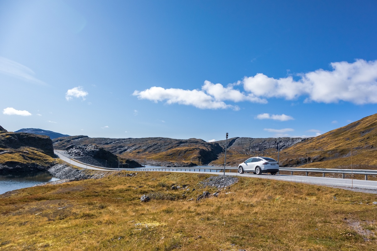 Noruega torna-se o primeiro país com mais carros elétricos do que a gasolina