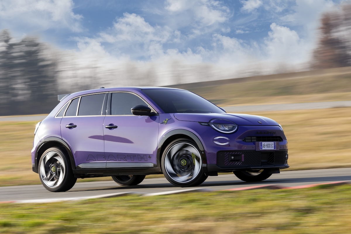 Novo Abarth 600e scorpionissima