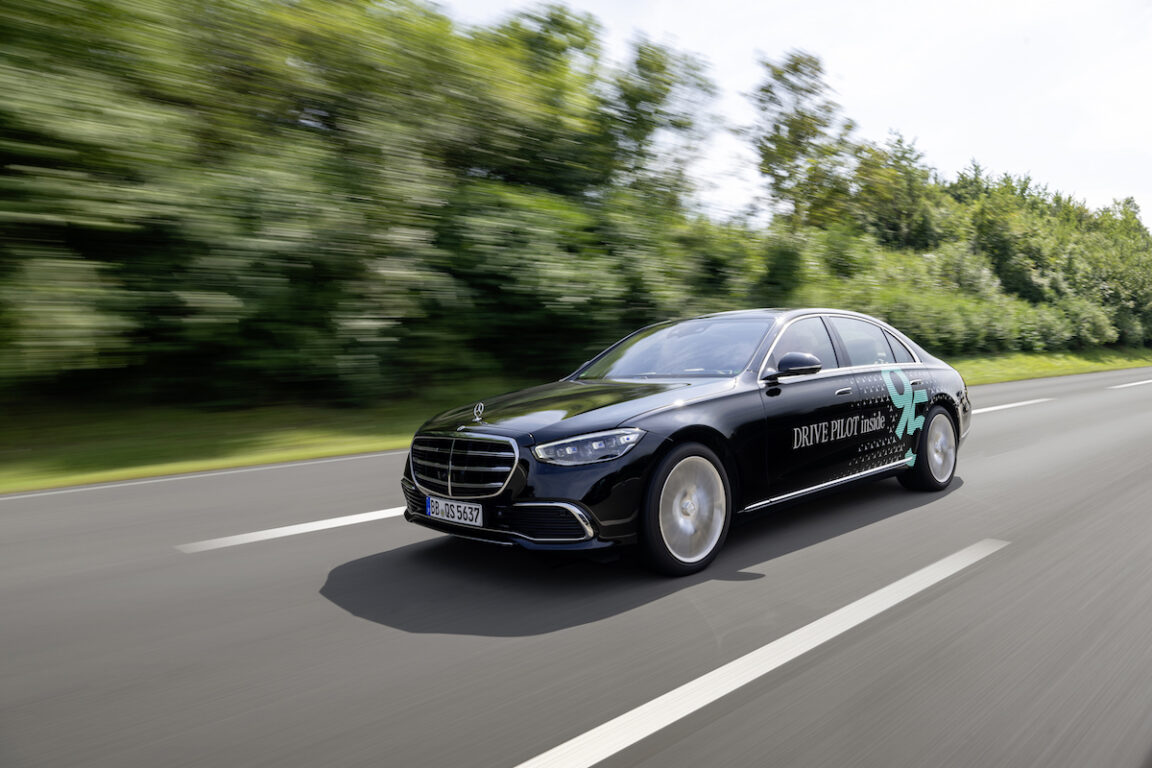Mercedes-Benz DRIVE PILOT conduc?a?o auto?noma