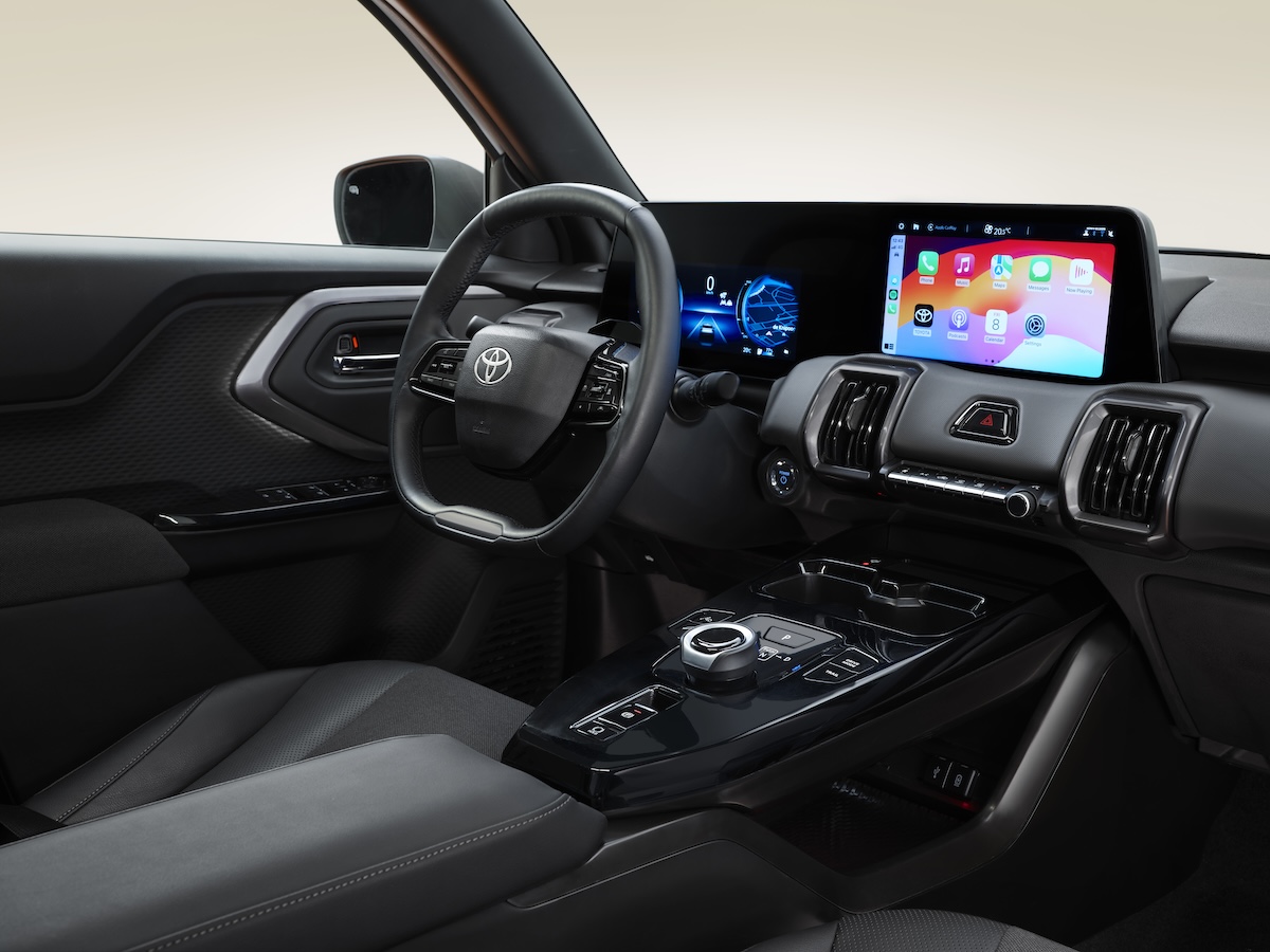 Novo Toyota Urban Cruiser interior