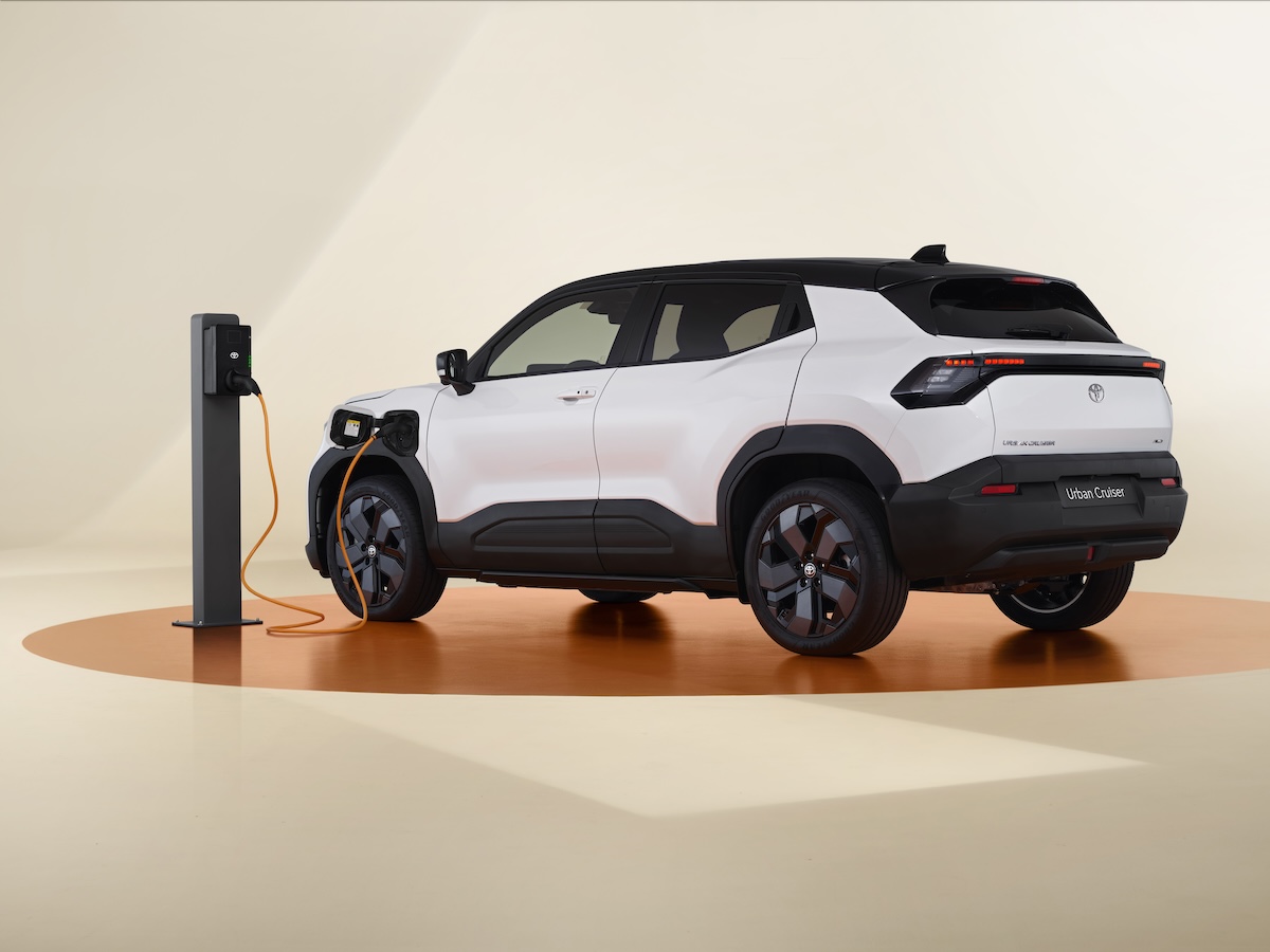 Novo Toyota Urban Cruiser lateral
