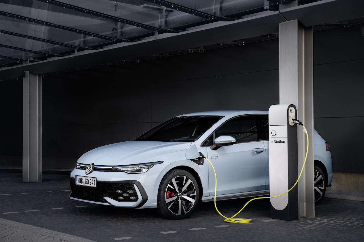 VW Golf 1.5 TSI eHYBRID DSG