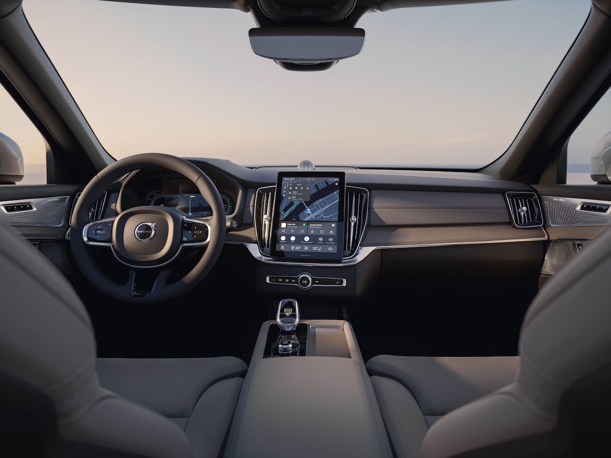 Volvo XC90 interior