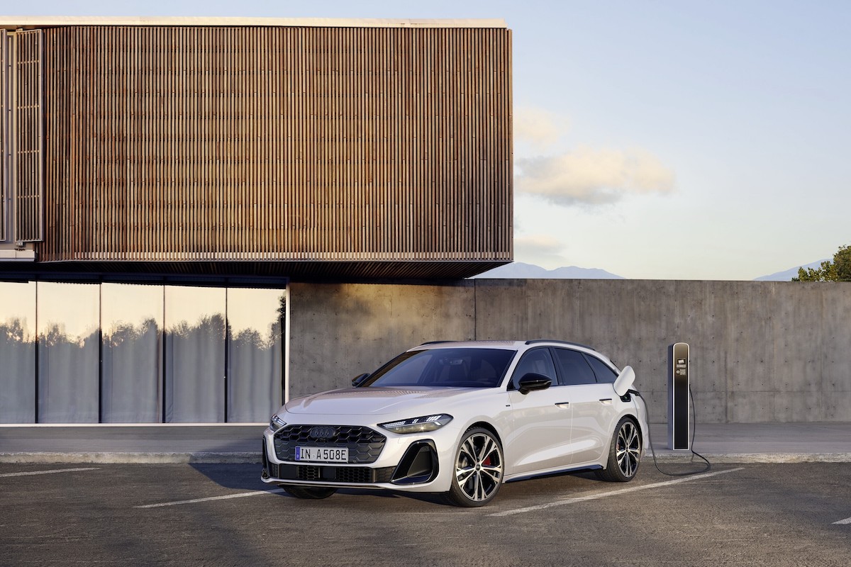 Audi A5 Avant e-hybrid quattro autonomia