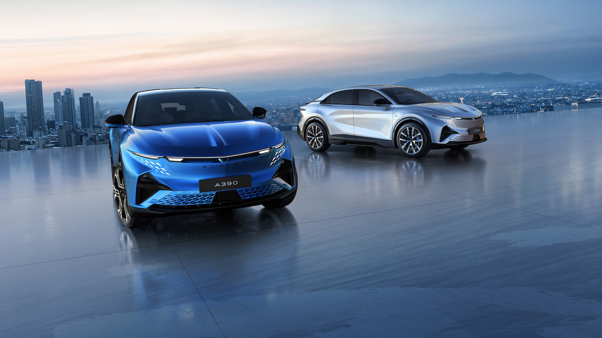 Alpine A390