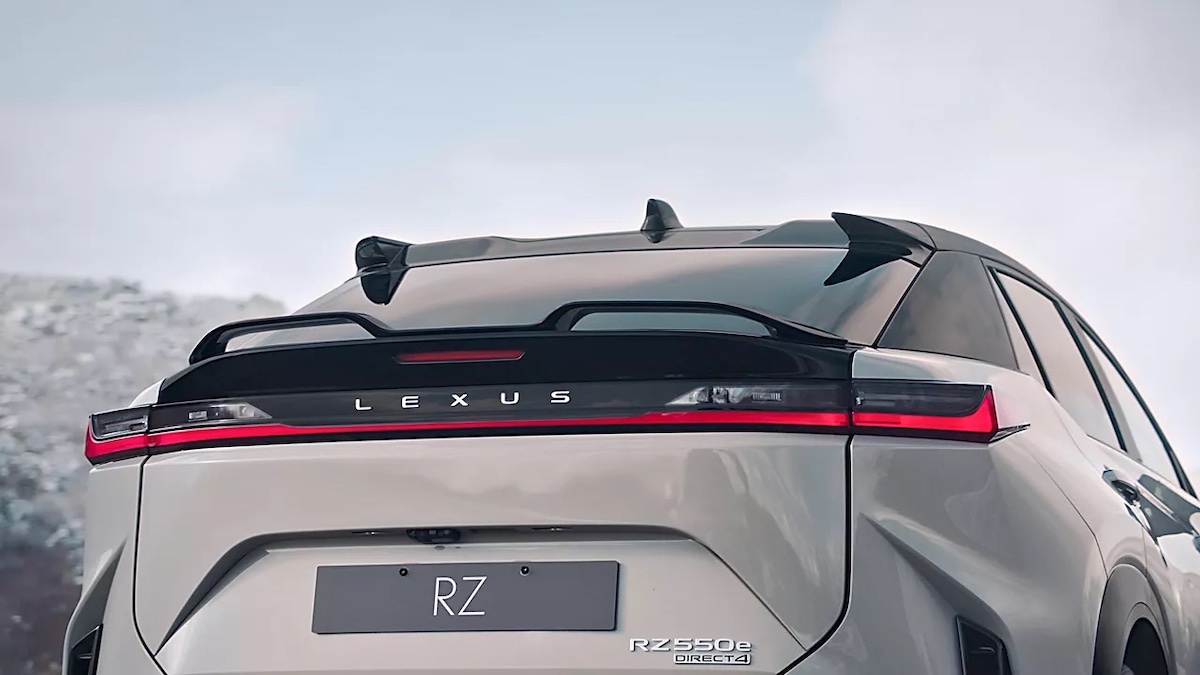 Lexus RZ elétrico