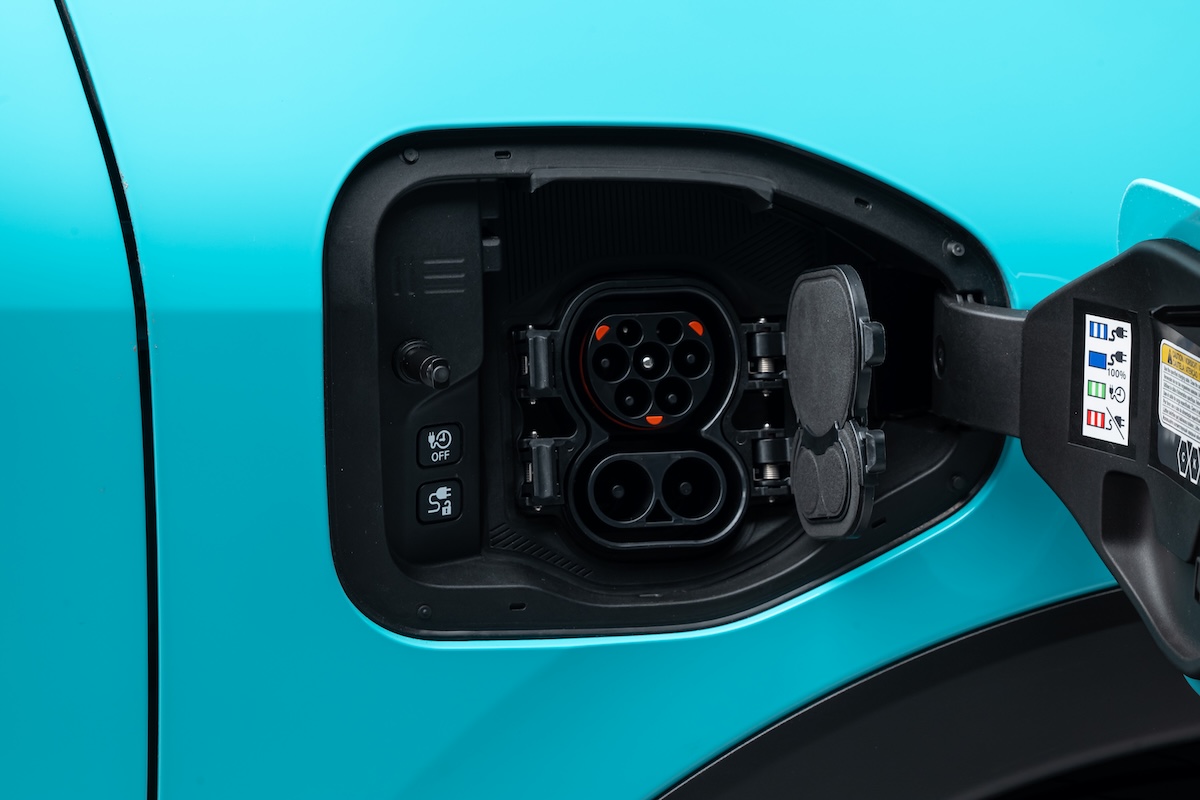 Novo Nissan Leaf carregador