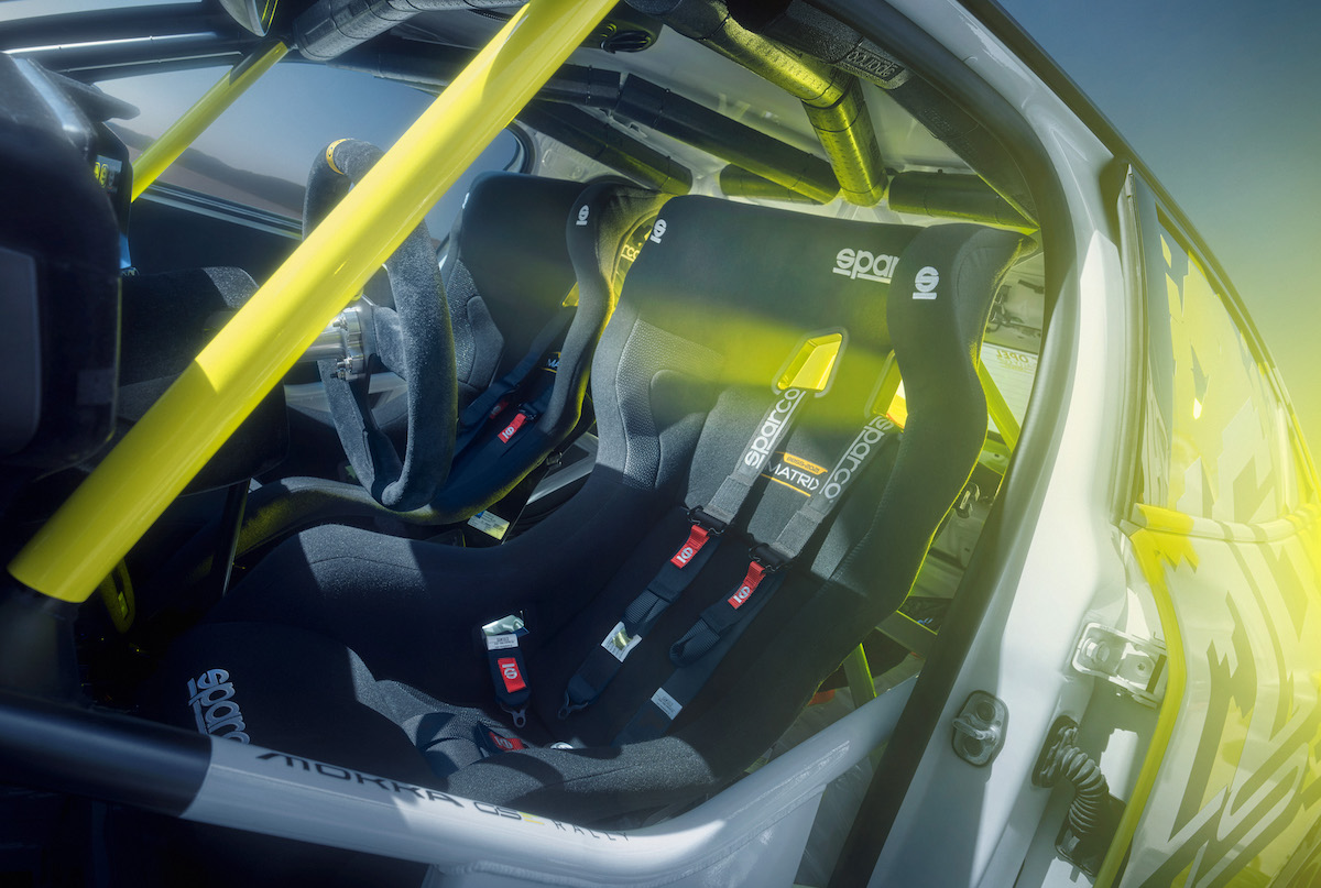 Opel Mokka GSE Rally SUV interior