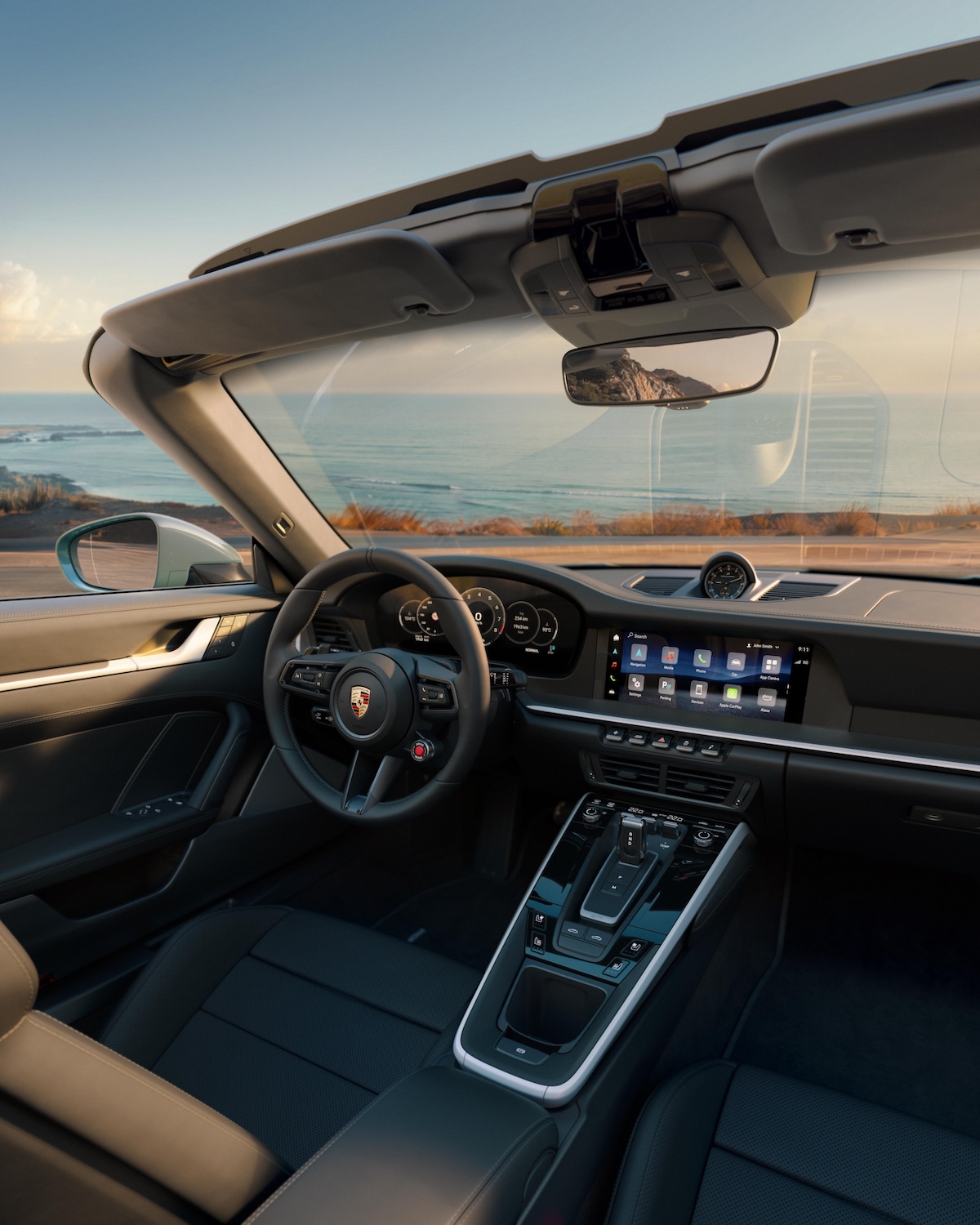 Novo 911 Carrera 4S Cabriolet interior