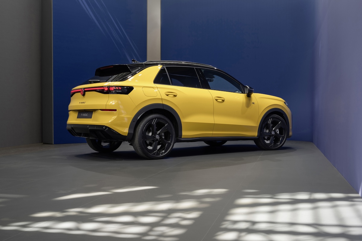 Novo Volkswagen T-Roc lateral