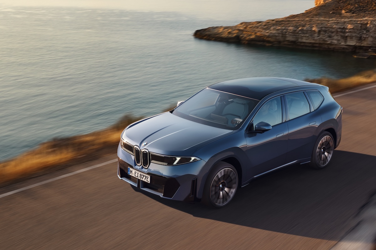 Novo BMW iX3