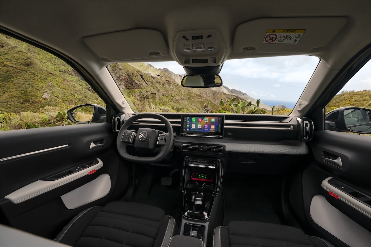 Novo Citroen e-C3 Aircross Interiores
