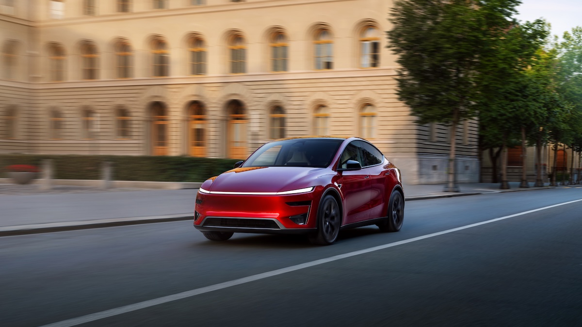 Novo Tesla Model Y Performance frente