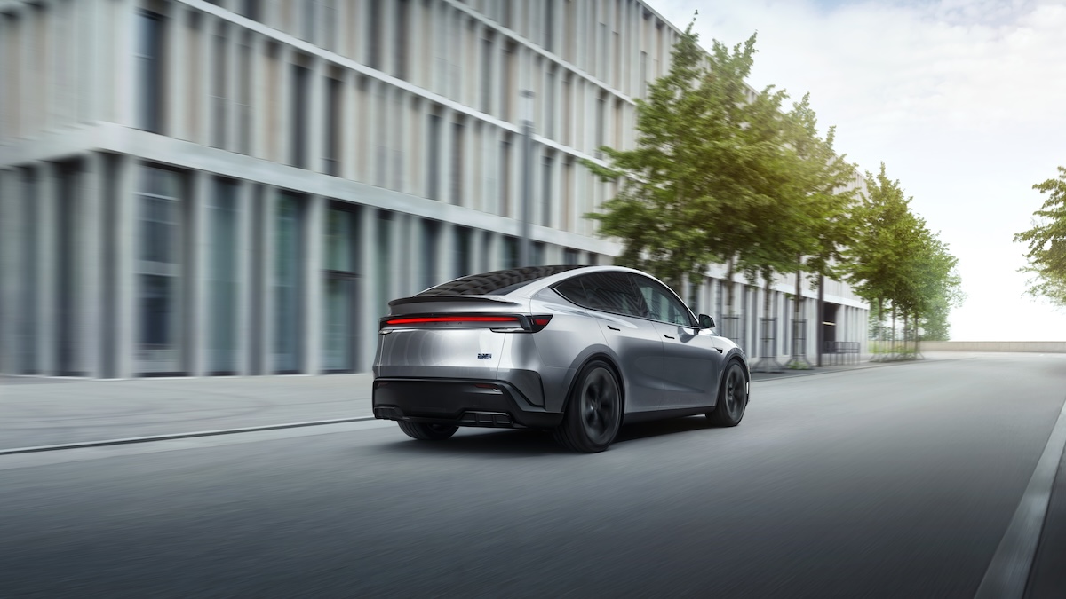 Novo Tesla Model Y Performance traseira
