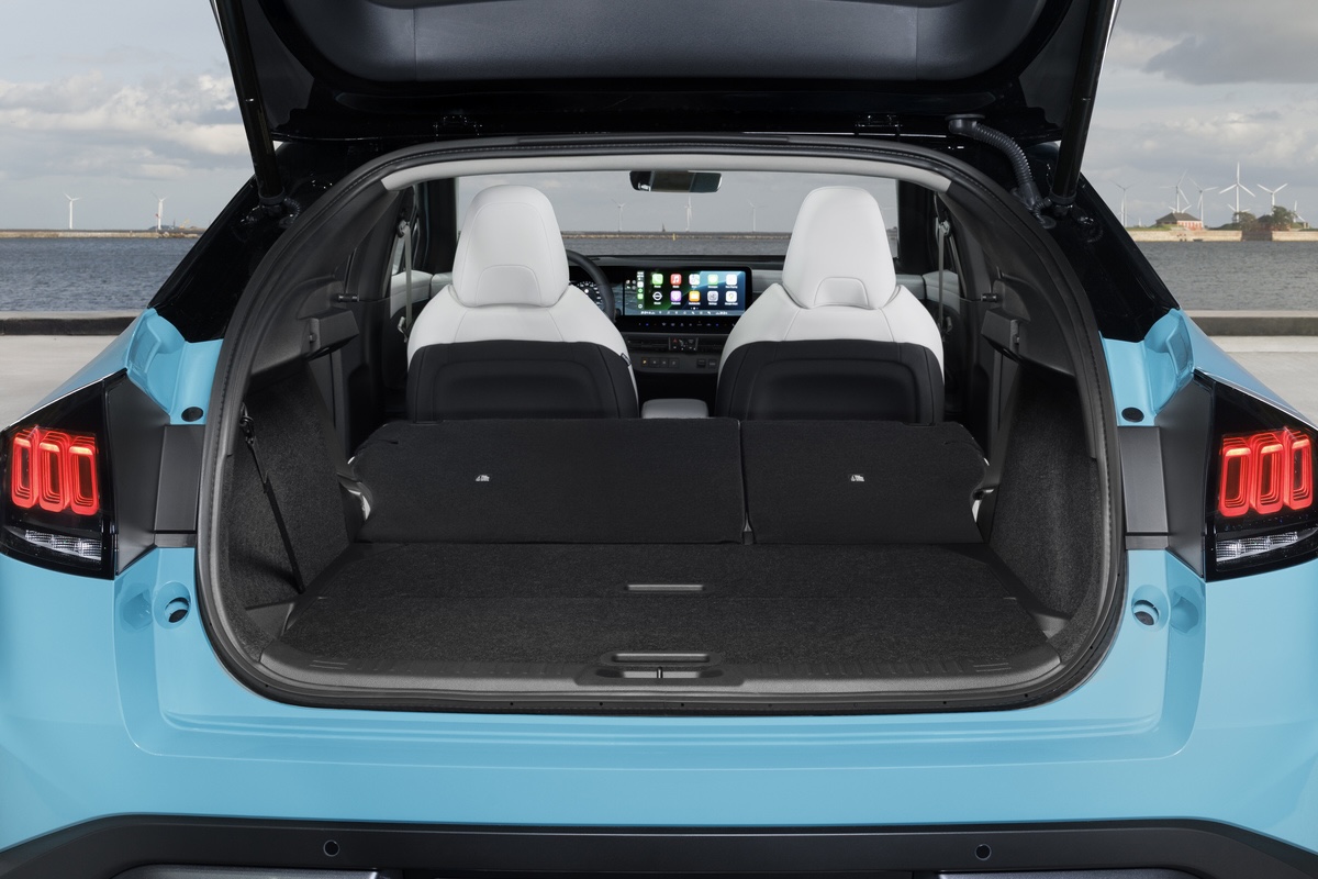 Novo-Nissan-LEAF-bagageira